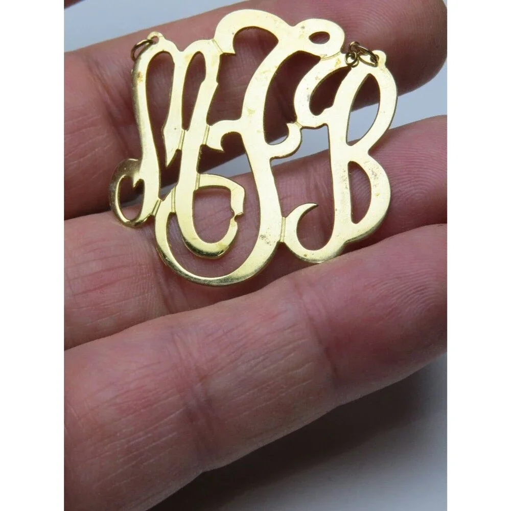14k Initials M-T-B  Nameplate